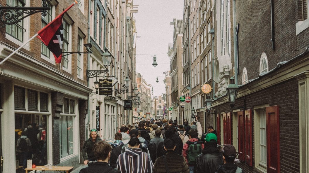 Streven naar een evenwicht tussen handel, verdraagzaamheid en toerisme